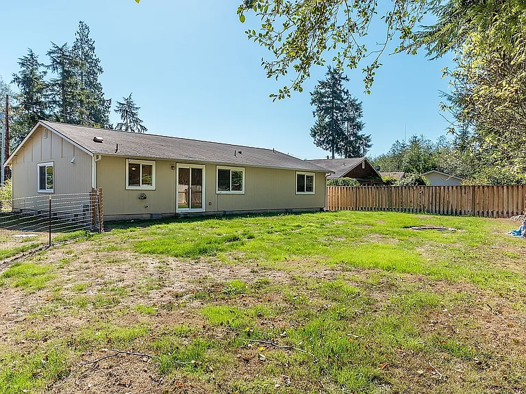 404 Sycamore Rd — Photo 4