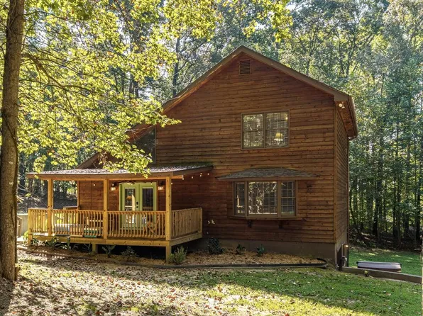 137 Ridgecrest Ct, Ellijay, GA 30540