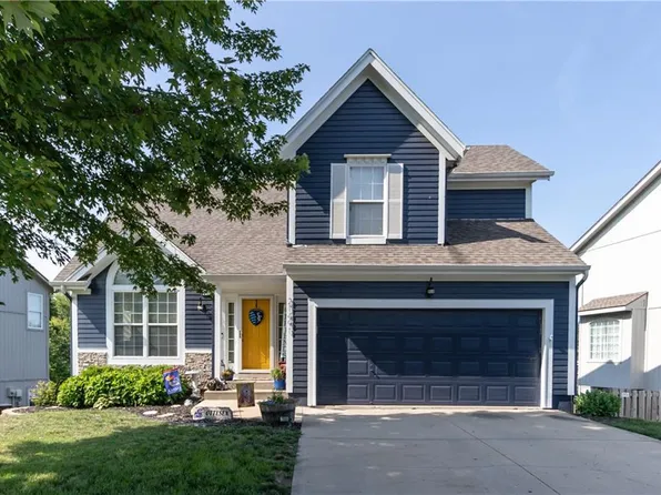 21491 W 122nd St, Olathe, KS 66061