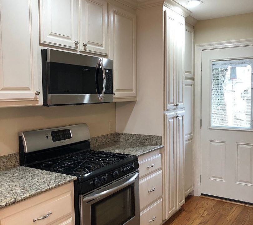 1st image of 611 Avenue G