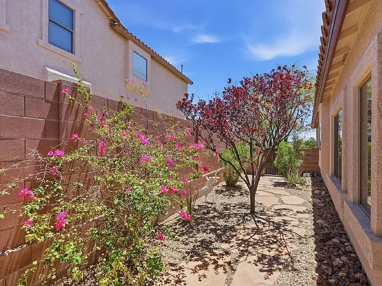 4927 N Louis River Way — Photo 44