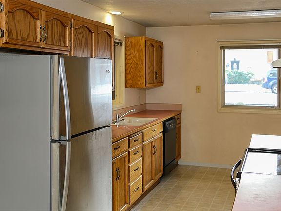 2nd image of 3511 E Ben Burr Blvd