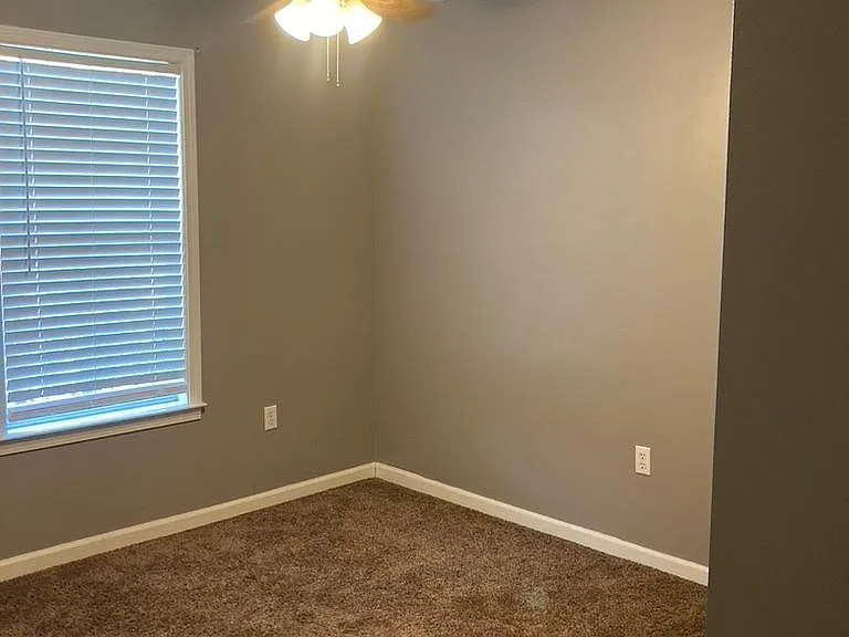 66 Wellington Way — Photo 10