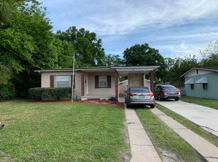 5214 Hollycrest Dr, Jacksonville, FL 32205