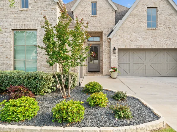 2426 Seth Dr, Midlothian, TX 76065