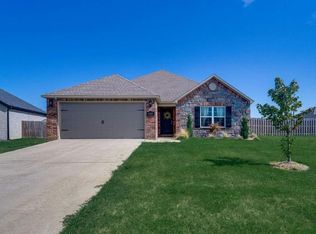 4703 Augustine Dr, Springdale, AR 72762