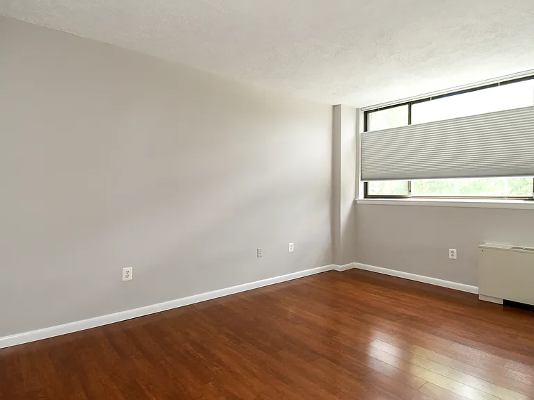 4401 Lee Hwy — Photo 21