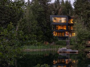 3258 Archibald Way, Whistler, BC V8E0B8