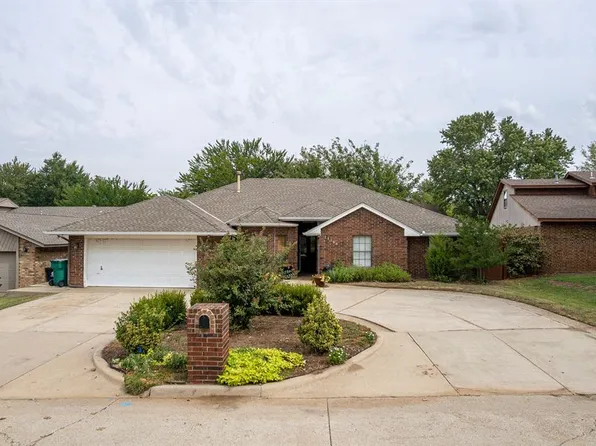 11709 NW 116th St, Yukon, OK 73099
