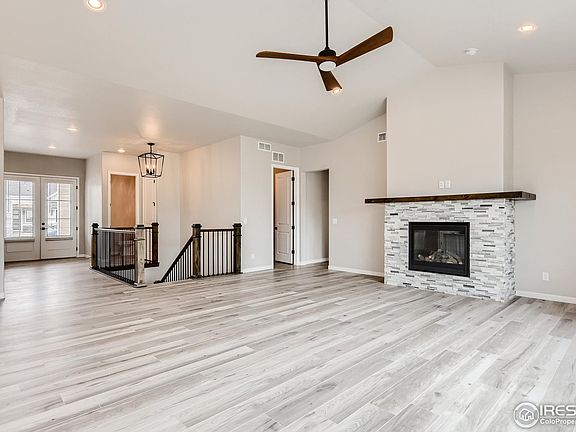 5th image of 852 Canoe Birch Dr