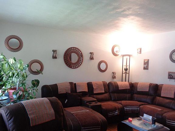 2nd image of 5051 Harbor Blvd