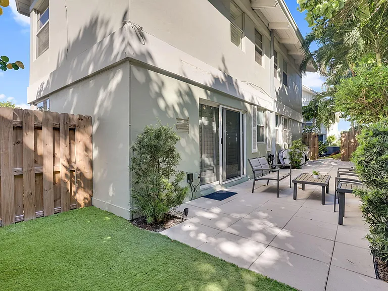 320 S Ocean Blvd #LP — Photo 24