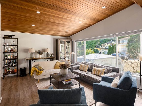 4th image of 3642 Sykes Rd