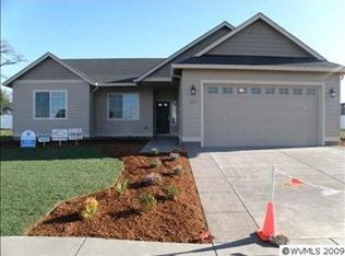 1364 Alderdale Dr, Junction City, OR 97448