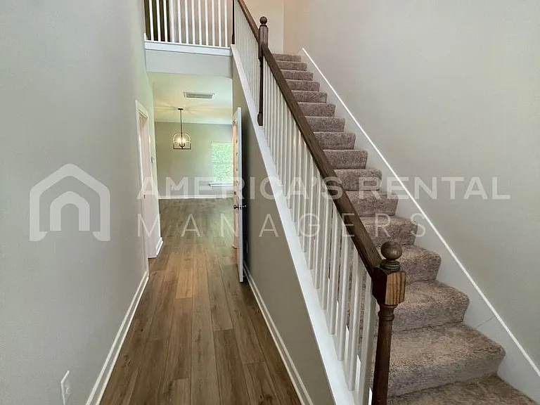 321 Shiloh Creek Dr — Photo 6