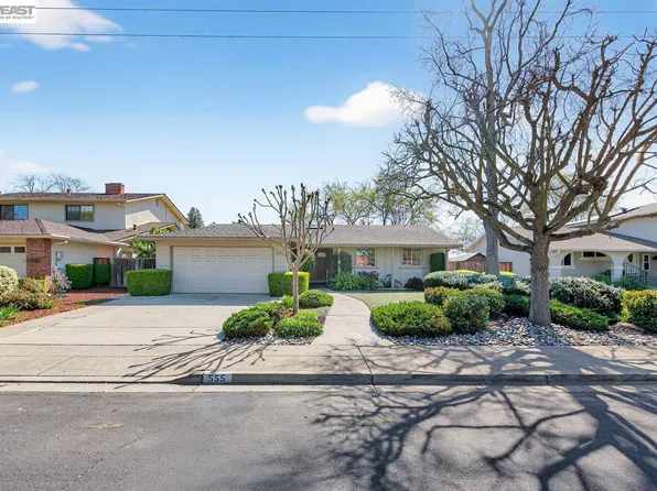 555 Ontario Dr, Livermore, CA 94550