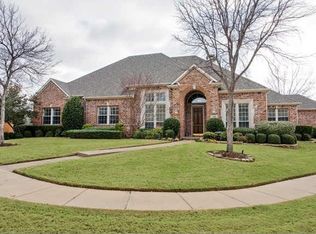 3300 Oak Hollow Dr, Plano, TX 75093