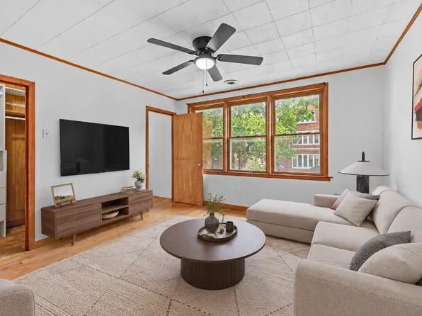 2856 S Throop St Unit 2, Chicago, IL 60608