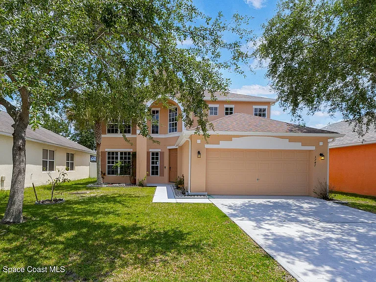 3747 Mount Carmel Ln — Photo 1