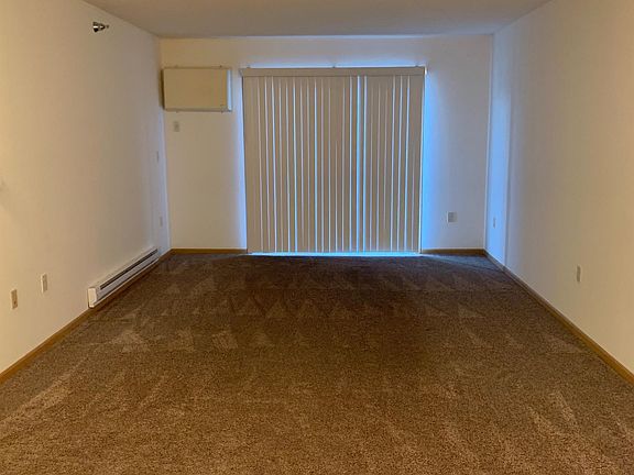3rd image of 960 Highway 16 E #210