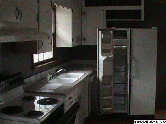 4th image of 1151 Skyline Dr