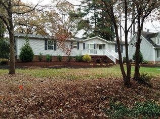 3201 Oxford Dr, Durham, NC 27707