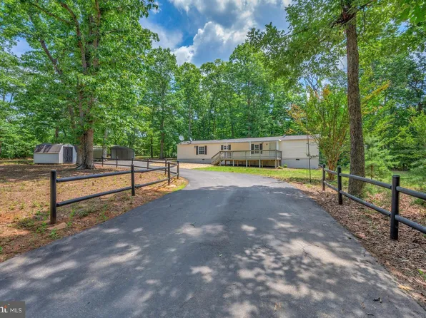 7449 Lakewood Ln, Spotsylvania, VA 22551