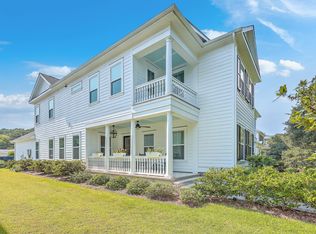 1042 Avenue Of Oaks, Charleston, SC 29407
