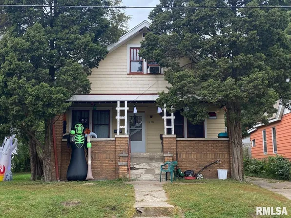 1321 S Stanley St, Peoria, IL 61605