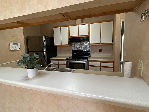 3rd image of 3314 Clover Meadows Dr #Townhouse