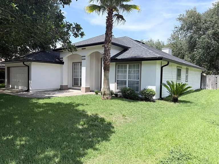 3515 Laurel Mill Dr — Photo 2
