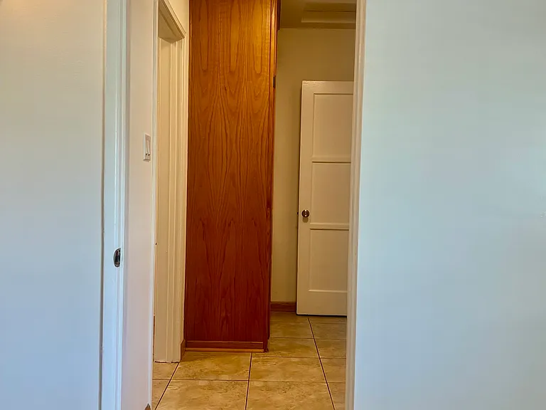 205 S 7th St #1 — Photo 12