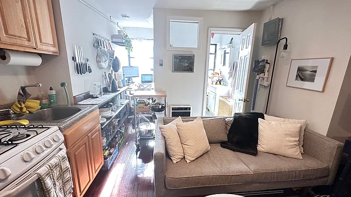 Rented by The Gonzalez Property Group LLC | media 15