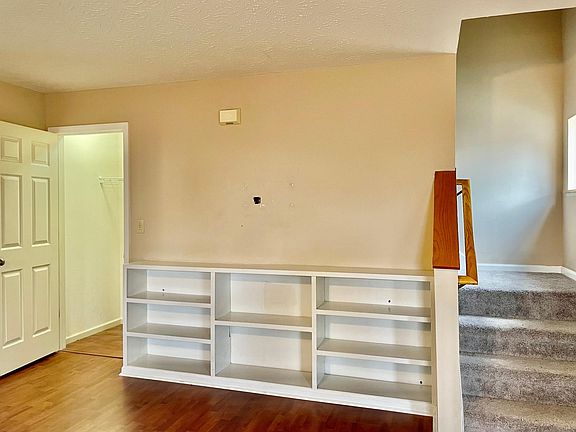 5th image of 2147 Fortune Hill Ln