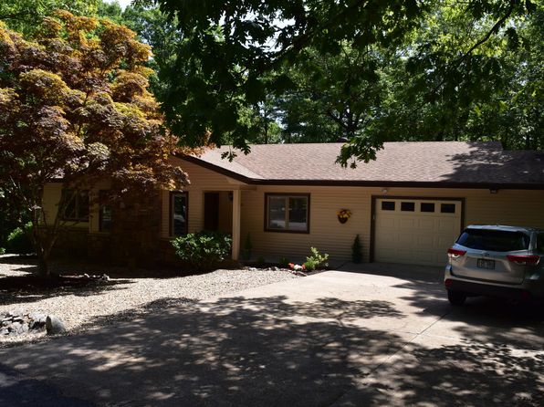 20 Jumilla Ln