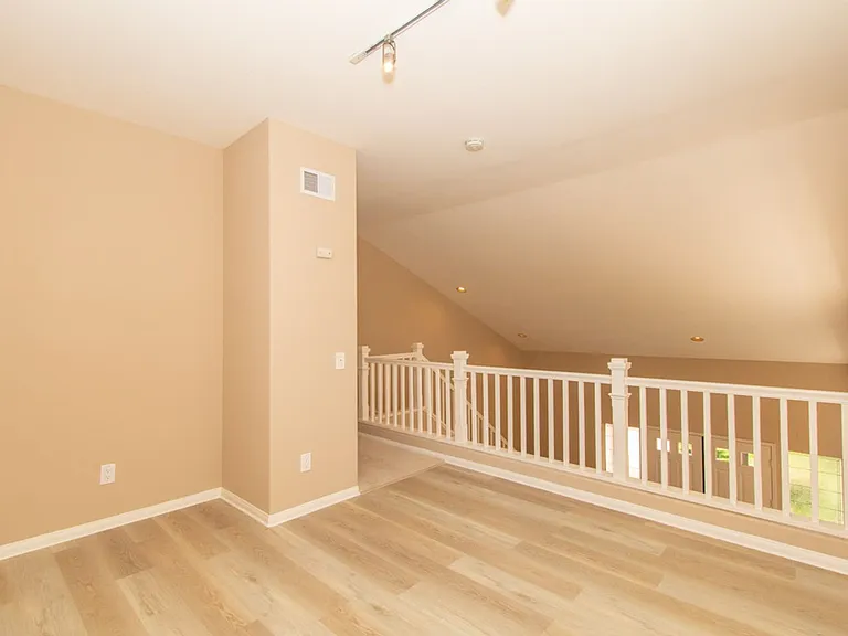 5321 Renaissance Ave — Photo 15