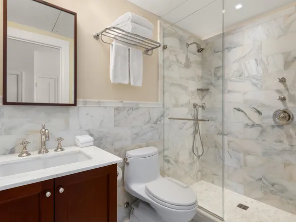 157 East 65th Street image 17 of 27