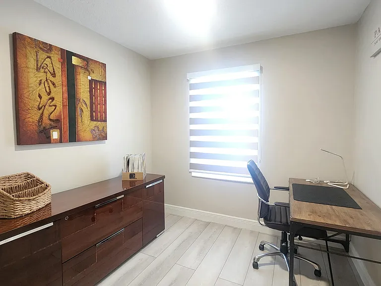 1851 Corsica Dr — Photo 57