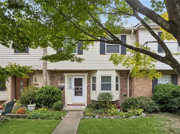 822 Biltmore Dr, Virginia Beach, VA 23454