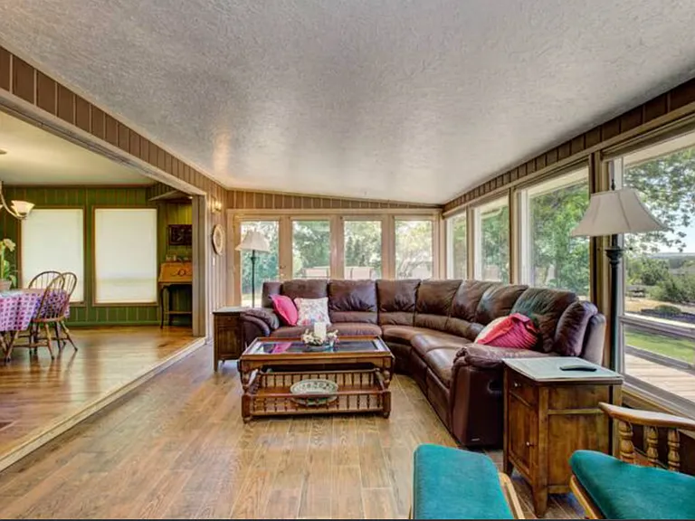 419 Mountain View Dr — Photo 35