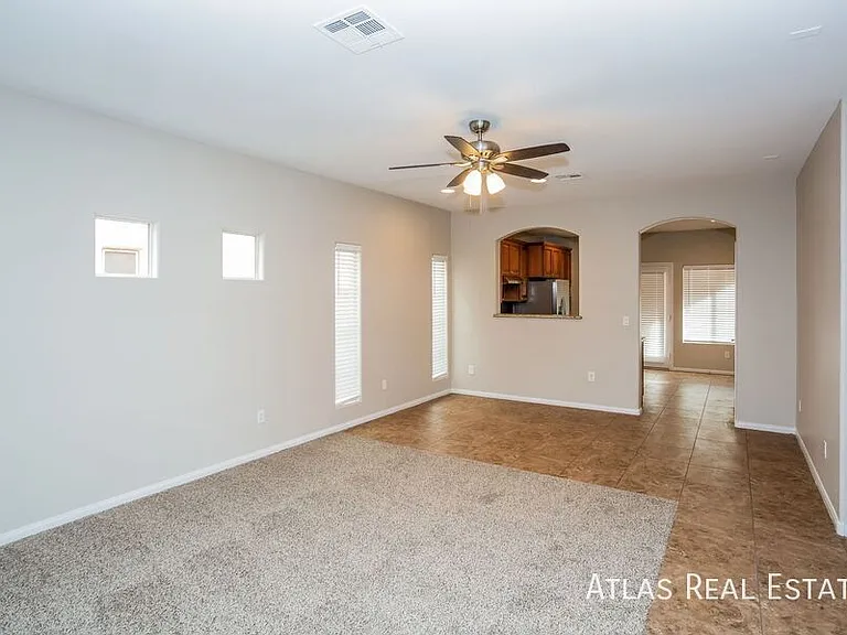 7630 Riva Ridge St — Photo 4