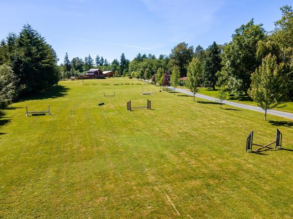 1061 216th St, Langley, BC V2Z 1R3