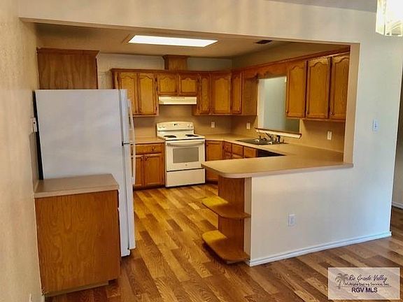 4th image of 24101 Augusta Dr #10