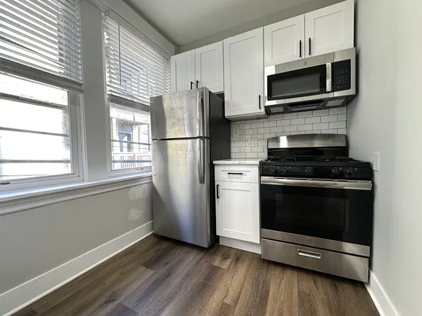 2605-07 N. Spaulding Ave. / 3286 W. Wrightwood Ave.