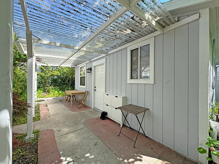 2338 Dwight Way #B — Photo 3