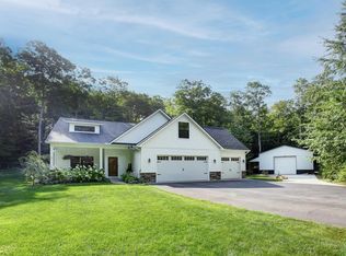 359 W Valley Rd, Maple City, MI 49664