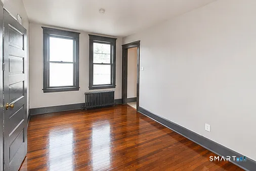 2341 Barnum Ave #A — Photo 2
