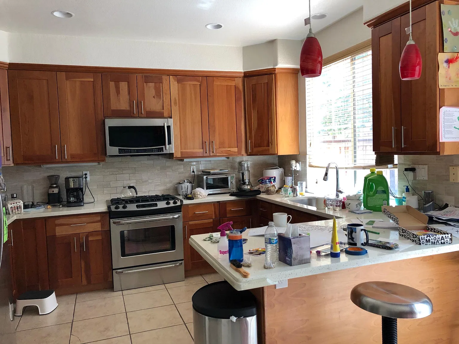 512 Breakwater Dr — Photo 2