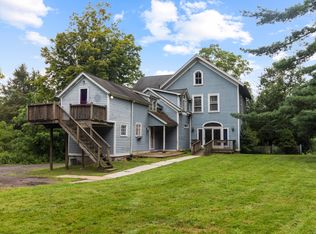 562 Oxford Rd, Oxford, CT 06478