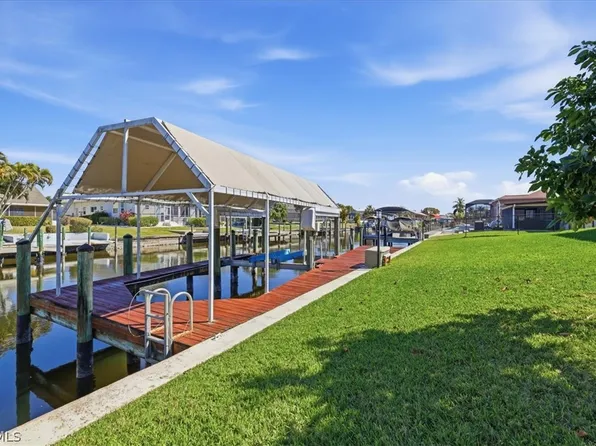 105 SE 40th Ter, Cape Coral, FL 33904